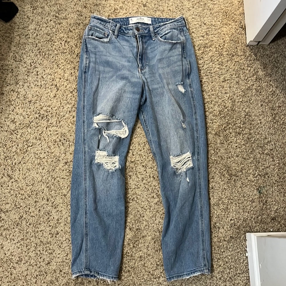 Hollister curvy high rise mom jeans